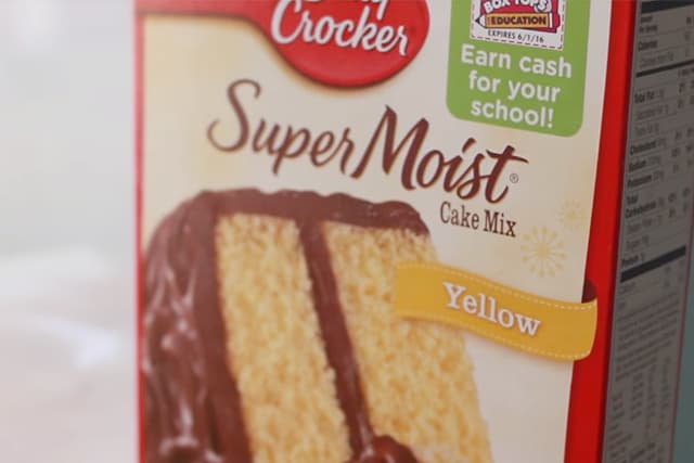 super moist yellow cake mix in a box