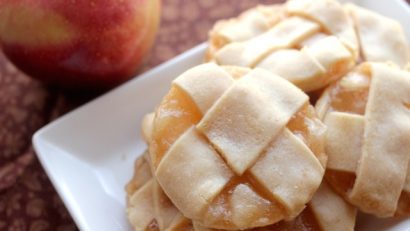 Delicious and freshly baked Apple Pie Cookies