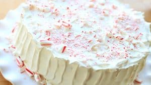 Christmas candy cane cake layer