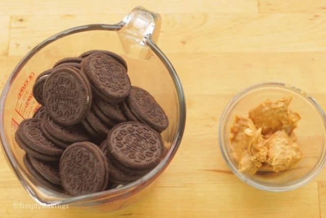 peanut butter and oreo cookies for oreo peanut butter bark recipe