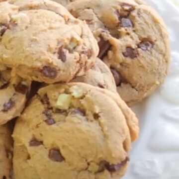 A serving of Mint Chocolate Chunk Cookies