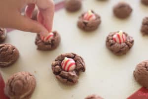 freshly baked choco mint blossom cookies