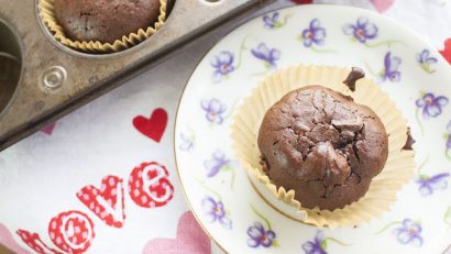 yummy chocolate cupcake with few ingredients