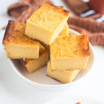 slices of cassava cake in a white bowl