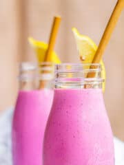 Dragon Fruit Smoothie 8