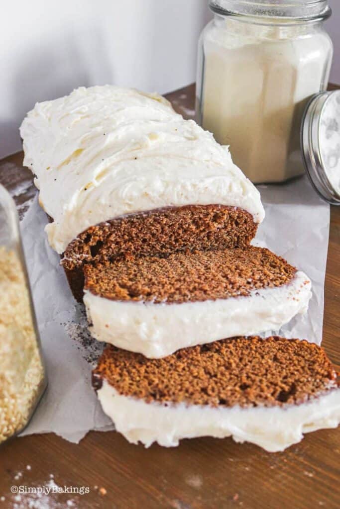One big and two slices of Gingerbread Loaf without molasses