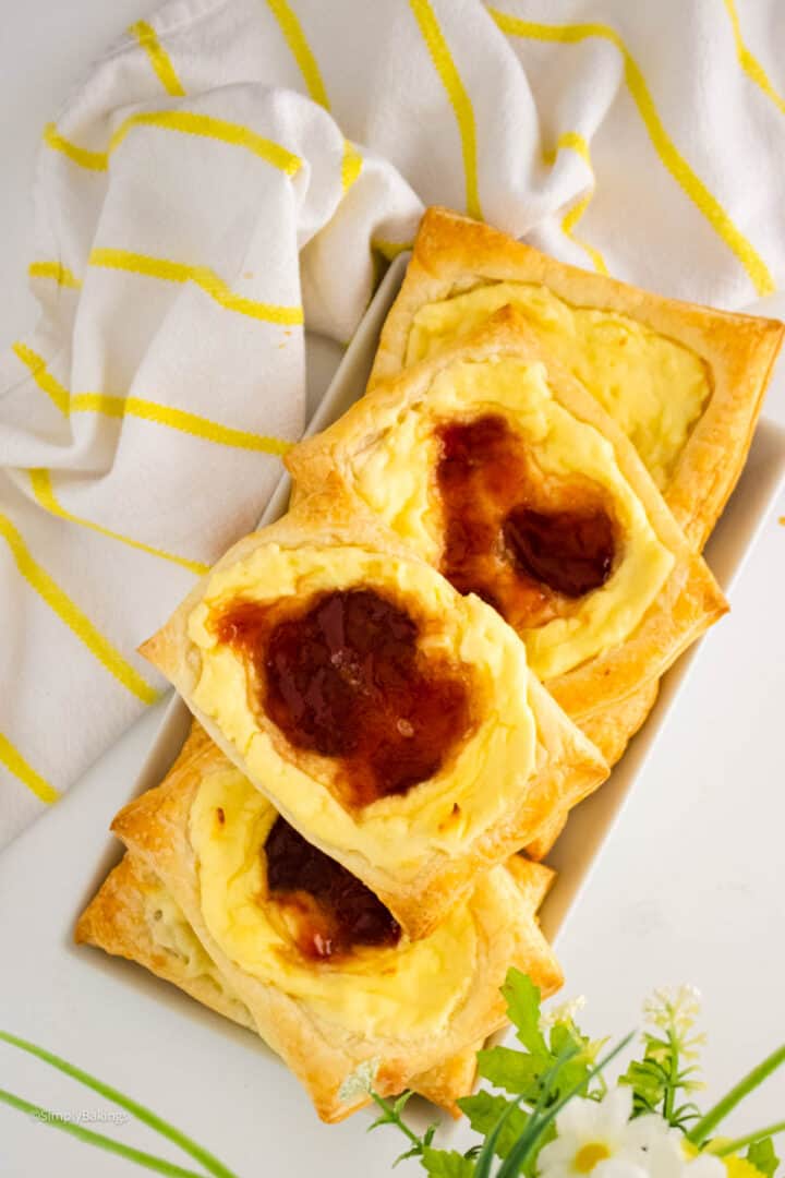 Quick Guava Quick & Easy Guava Danish