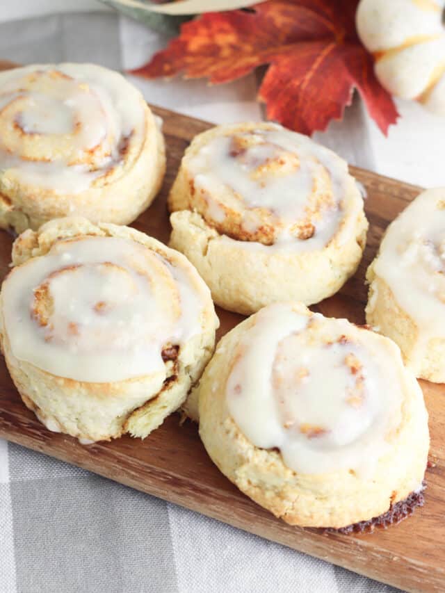 no yeast pumpkin cinnamon rolls with cream cheese 