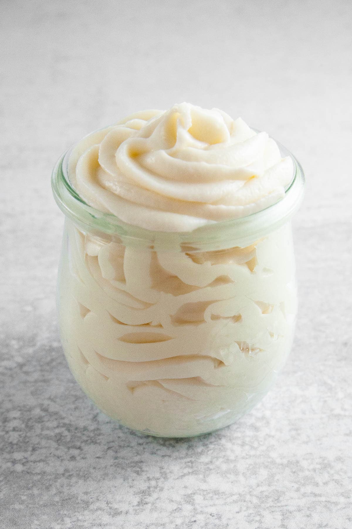 cream cheese icing in a jar for cupcakes