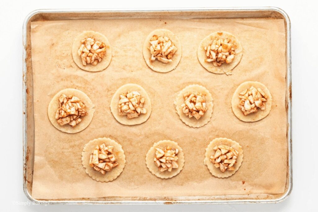 apple filling on crust pieces