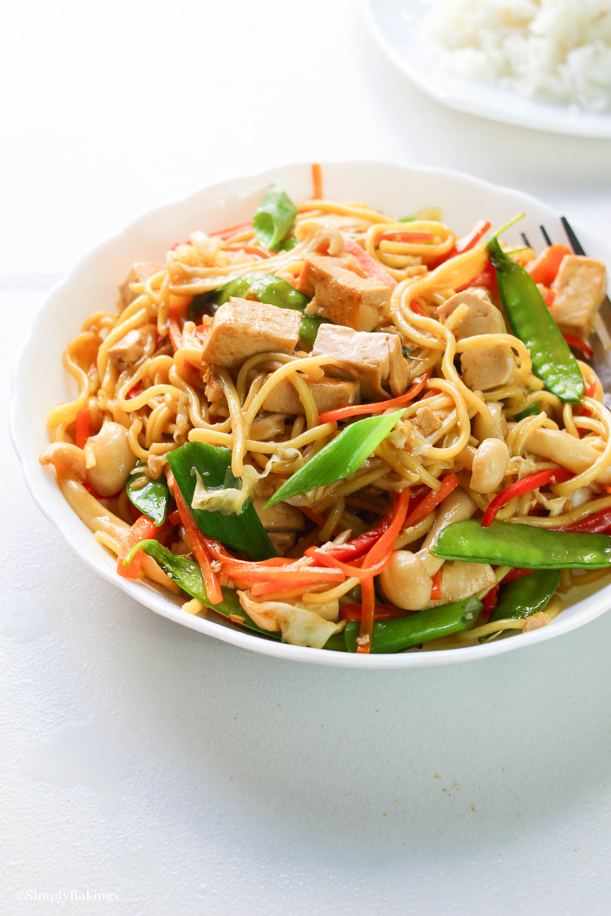 Hunan Chow Mein in a white bowl