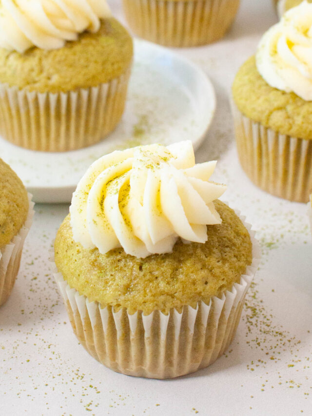 Addicting Matcha Cupcakes