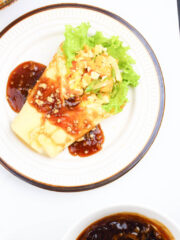 Lumpiang Sariwa on a white plate