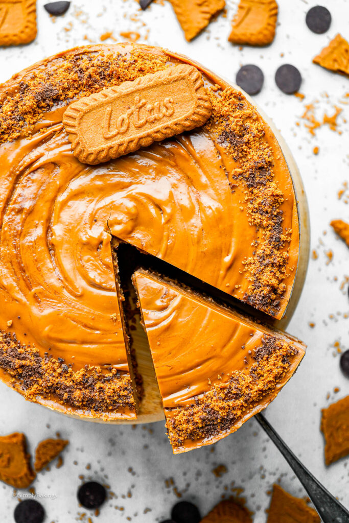 No-Bake Biscoff Cheesecake with one slice of it