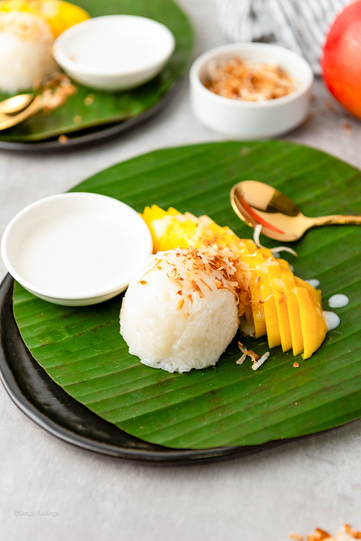 Creamy Filipino Mango Sticky Rice