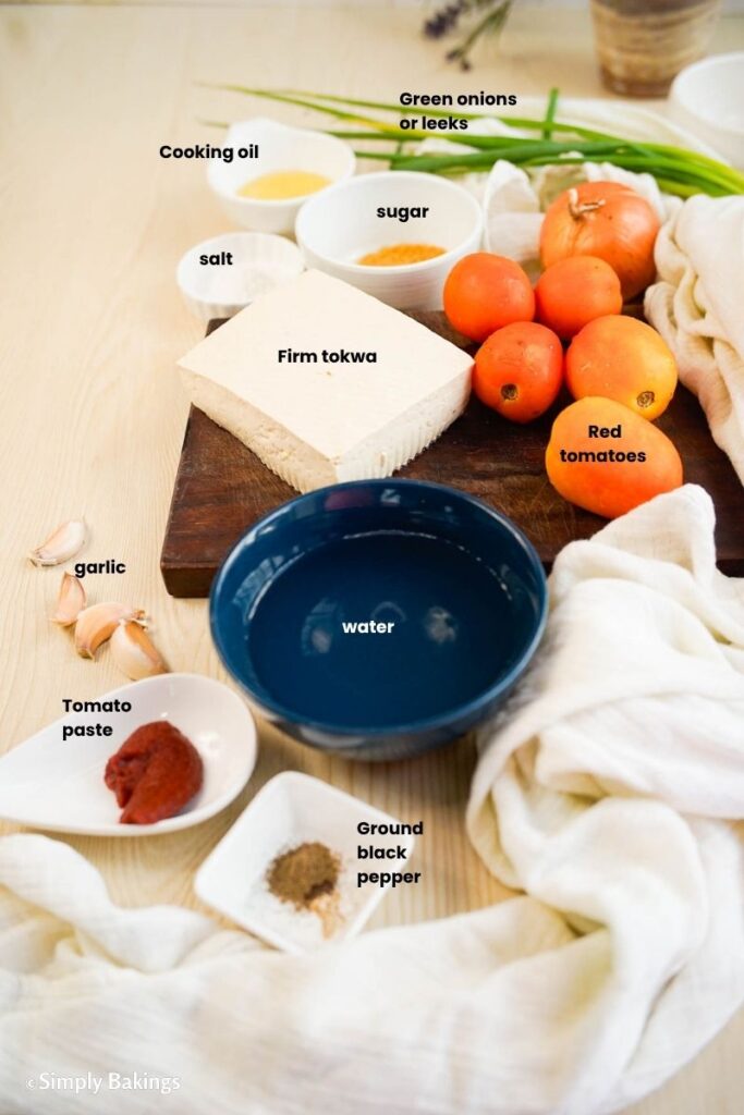 All ingredients for kinamatisang tofu in bowls